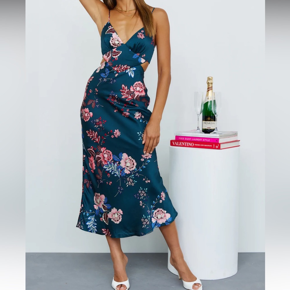 HELLO MOLLY MIDI DRESS